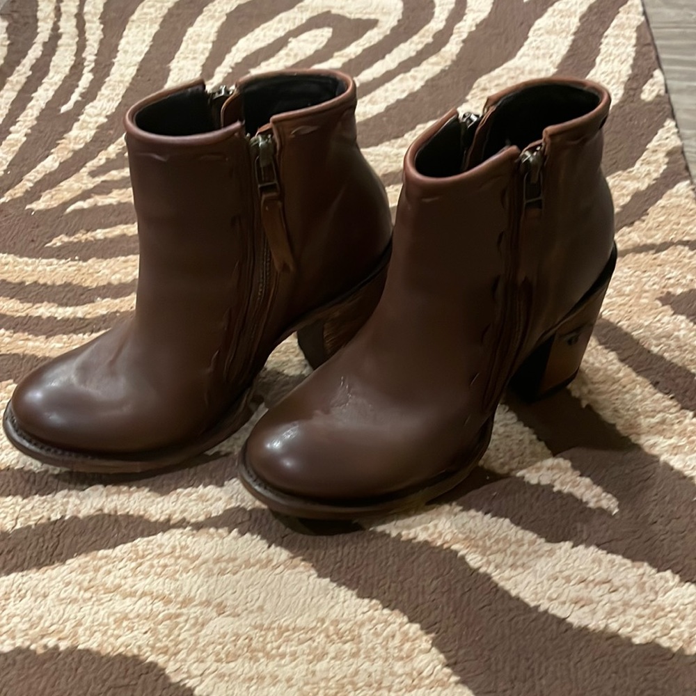 Lane Ankle Boots